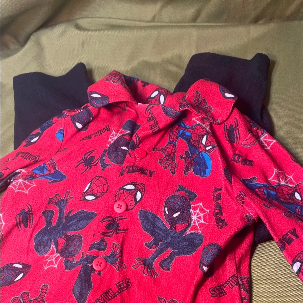 🆓🆓🆓🆓🆓 With A  Purchase  Two Piece Pajamas